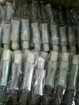 Phích cắm nối âm Trong Công Nghiệp