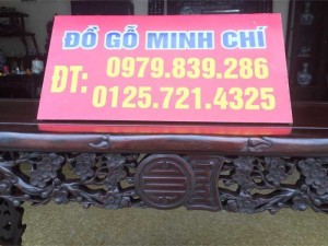 Bàn trung đường cuốn hoa mai