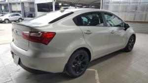 Bán Kia RIO 1.4MT sedan màu bạc số sàn nhập Hàn Quốc 2015 lăn bánh 54000km