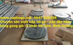 Nắp gang vuông