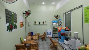 Sang nhượng cửa hàng nước ép trái cây tươi GIÁ 37 TRIỆU DT 21 m2 MT 3,5 m Phố Bà Triệu,Q.Hà Đông Hà Nội