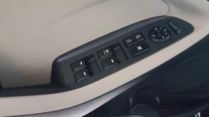 Bán Kia Cerato 1.6MT màu đen VIP số sàn sản xuất 2016 biển Bình Dương lăn bánh 33000km