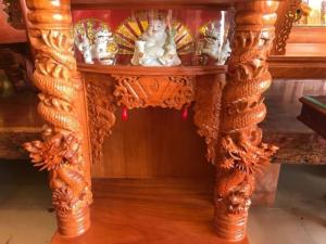 Bàn thờ ông địa gỗ tự nhiên cao cấp