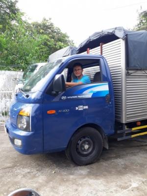 Khuyến mãi mua xe tải Hyundai H100, tải trọng 1 tấn, thùng mui bạt, trả trước 50 triệu - Giao xe ngay - Gọi 0978015468 (24/24)