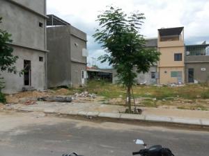 Chỉ còn 5 lô vị trí đất đẹp để kinh doanh, buôn bán ở khu chợ Thanh Quýt nhanh tay để hưởng chiết khấu cao trong tuần.