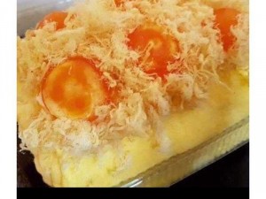 Bánh bông lan trứng muối