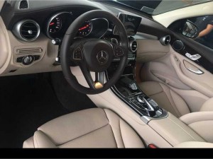 GLC 200 giá cực kì ưu đãi trong tháng 8