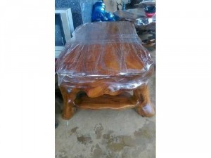Cần bán, bỏ sĩ bàn ghế gốc gỗ xá xị