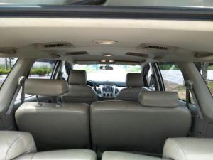 Cần bán Innova 2013, số tự động dòng G, màu bạc còn đẹp