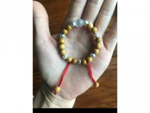 vòng dâu cho bé theo mệnh