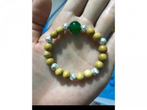 vòng dâu cho bé theo mệnh