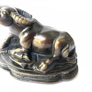 Tượng Đá Trang Trí Trâu Phong Thủy - Đá Màu - 150.000₫