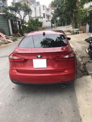 Gia đình cần bán kia K3, sx 2015, số tự động màu đỏ, động cơ 2.0