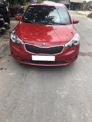 Gia đình cần bán kia K3, sx 2015, số tự động màu đỏ, động cơ 2.0