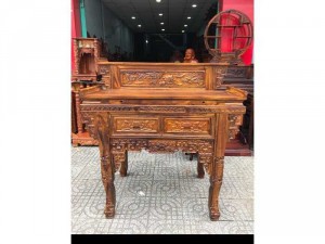 Bàn Thờ Tứ Linh