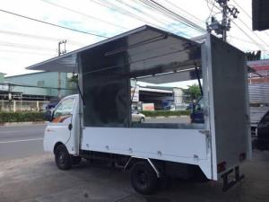 Khuyến mãi mua xe tải Hyundai H150 thùng cánh dơi, bán hàng lưu động - Trả trước 80 triệu, giao xe ngay, gọi 0978015468 (Mr Giang 24/24)