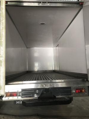 Khuyến mãi mua xe tải Hino 300 SERIES thùng đông lạnh, trả trước 100 triệu giao xe ngay - Gọi 0978015468 (Mr Giang 24/24)