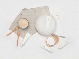 Kem Dưỡng Ẩm Sáng Da Gạo Romand Back Me Tone Up Cream