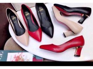 Giày cao gót Louboutin 5p hot hit