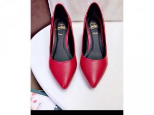 Giày cao gót Louboutin 5p hot hit