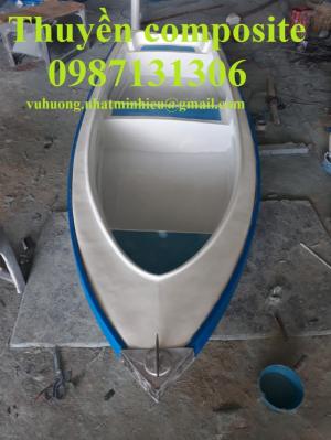 A Chính bán thuyền chèo tay chở 4-10 người có đăng kiểm mới 100%