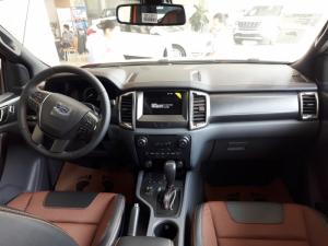 Ford Ranger Wildtrak 3.2L 2018 đủ màu, giao ngay, hỗ trợ ngân hàng vay 90%, lãi suất 0.6% cố định..