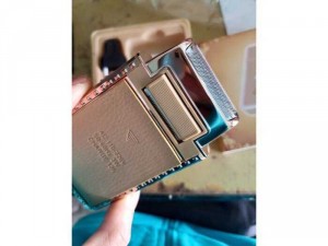 Máy Cạo Râu iPhone bền đẹp