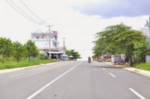 Bán đất và phòng trọ
