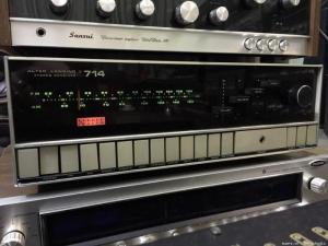 Amplifier đài cổ hàng Mỹ nòi Altec Lansing 714A Stereo Receiver.