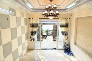 Tôi Cần Bán Căn Nhà 3 Lầu, Sổ Hồng Riêng, Miễn Trung Gian