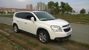 Bán Chevrolet Orlando LTZ 2015 tự động trắng xe đẹp như mới.
