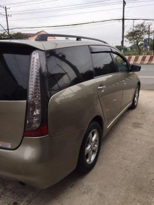 Mitsubishi Grandis 2006 tự động vàng cát đi đúng 46 000 km chuẩn đẹp