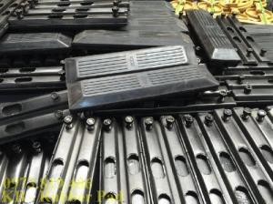 Guốc cao su máy xúc PC58