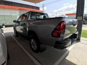 Toyota Bán Tải Hilux 2.4E 2018 Số Tự Động 1 Cầu Nhập Thái Lan. Mua Trả Góp Chỉ 170Tr