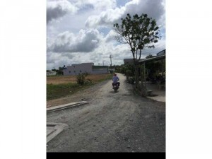 Cần bán đất trung tâm thi trấn Đức Hoà 100% thổ cư