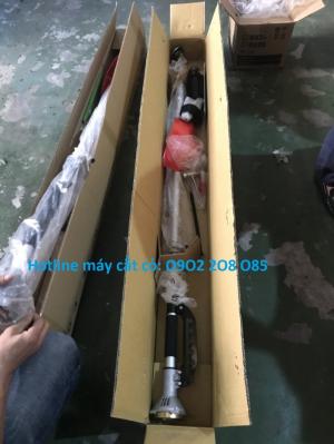 Giá máy cắt cỏ, xạc cỏ, xới đất 3 trong 1 Honda chính hãng????
