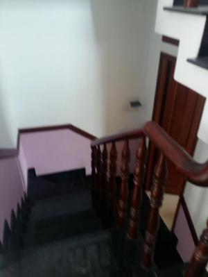 Bàn nhà 225/35/32 đường Lê Văn Quới quận Bình Tân
