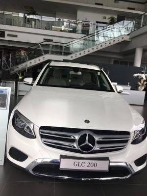 Mercedes GLC 200, Chính hãng chưa sử dụng