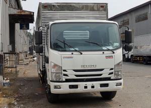 Mua xe tải Isuzu 5.5 tấn, thùng kín inox, trả trước 50 triệu, giao xe ngay - GỌI 0978015468 (Mr Giang 24/24)