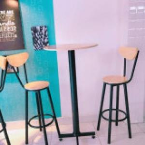 Ghế bar thấp tựa lưng mai nguyễn