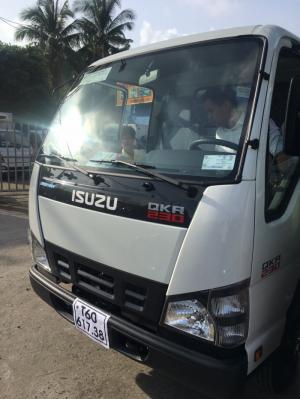 Xe tải 1 tấn 4 thùng kín ISUZU QKR77FE4 Sx năm 2018