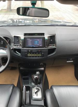 Bán xe Toyota Fortuner 2.7AT 2016 màu đen 2 cầu