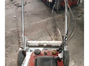 Bán máy cắt cỏ sân golf honda 4 thì