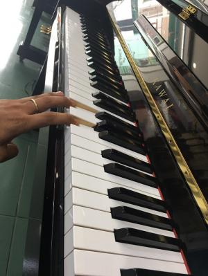 Piano Kawai HA-11