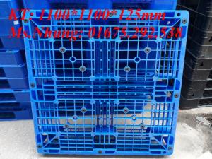 Sản xuất pallet nhựa kê hàng xuất khẩu