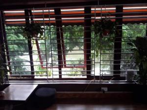 Phan Trọng Tuệ, nhỉnh 2 tỷ, nhà 4 tầng, 160m2 sd, ô tô tránh, KD tấp nập