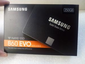 Ổ cứng laptop Samsung SSD 860 Evo 250GB 2.5-Inch SATA III
