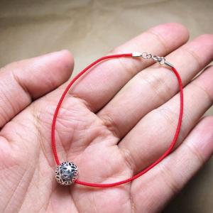 Dây đỏ may mắn Bạc 925, dây chỉ đỏ phong thủy tài lộc Bells House Jewelry TPHCM,