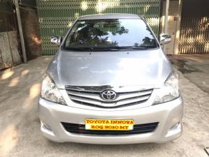 Bán xe Toyota Innova 2.0 G đời 2010, màu bạc, 460tr