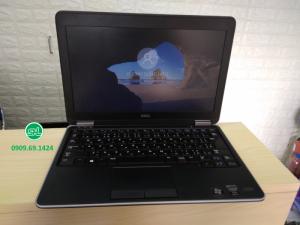 Laptop Dell Latitude E7240